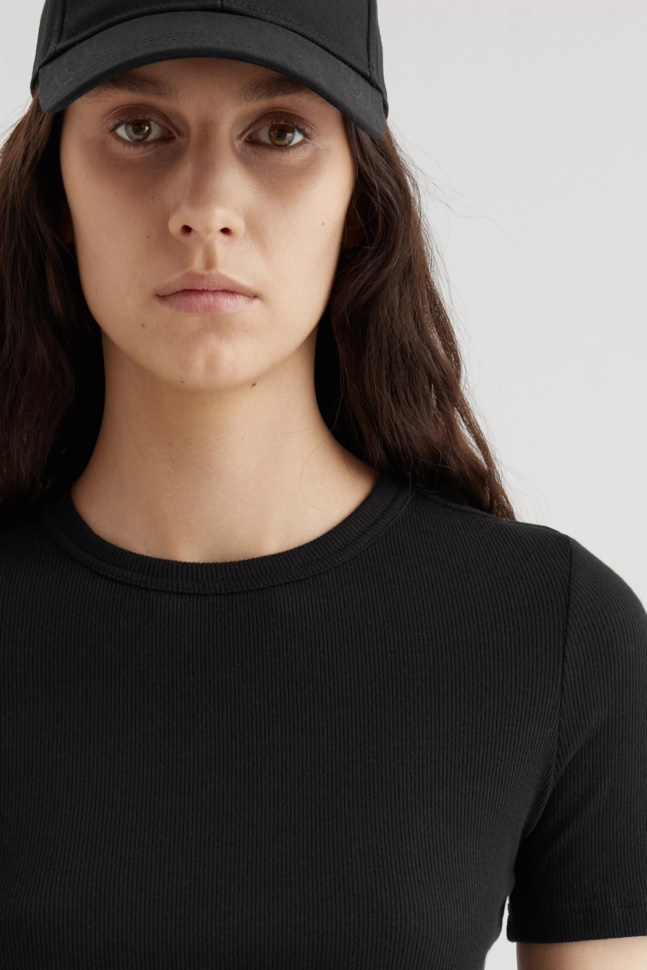 Axel Arigato Sort Signatur Slim Rib T-shirt