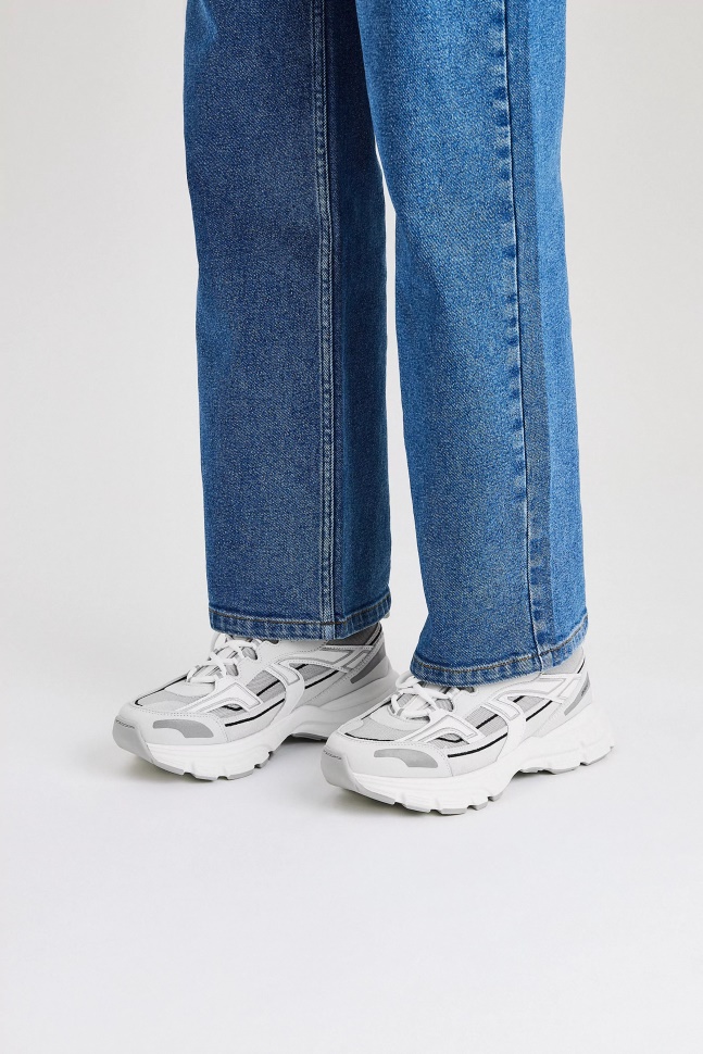 Marathon R-trail Hvid Axel Arigato