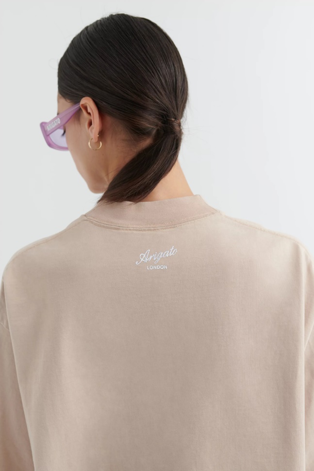 Formel Oversized T-shirt Lys Taupe Axel Arigato