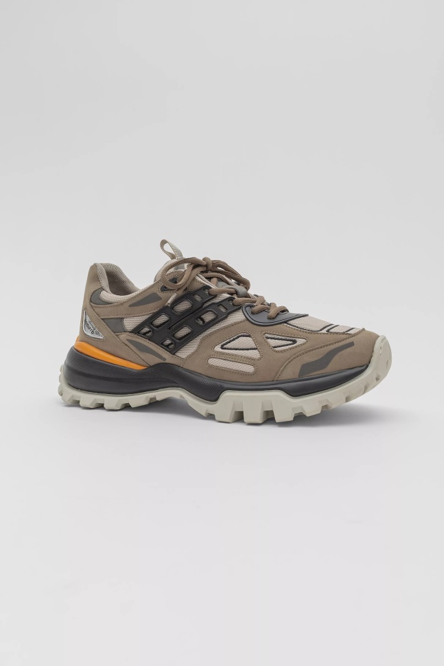 Marathon R-tic Sand Sort Axel Arigato