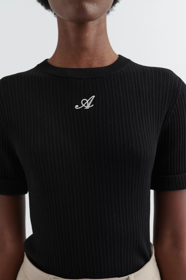 Honor Strik T-shirt Axel Arigato Sort