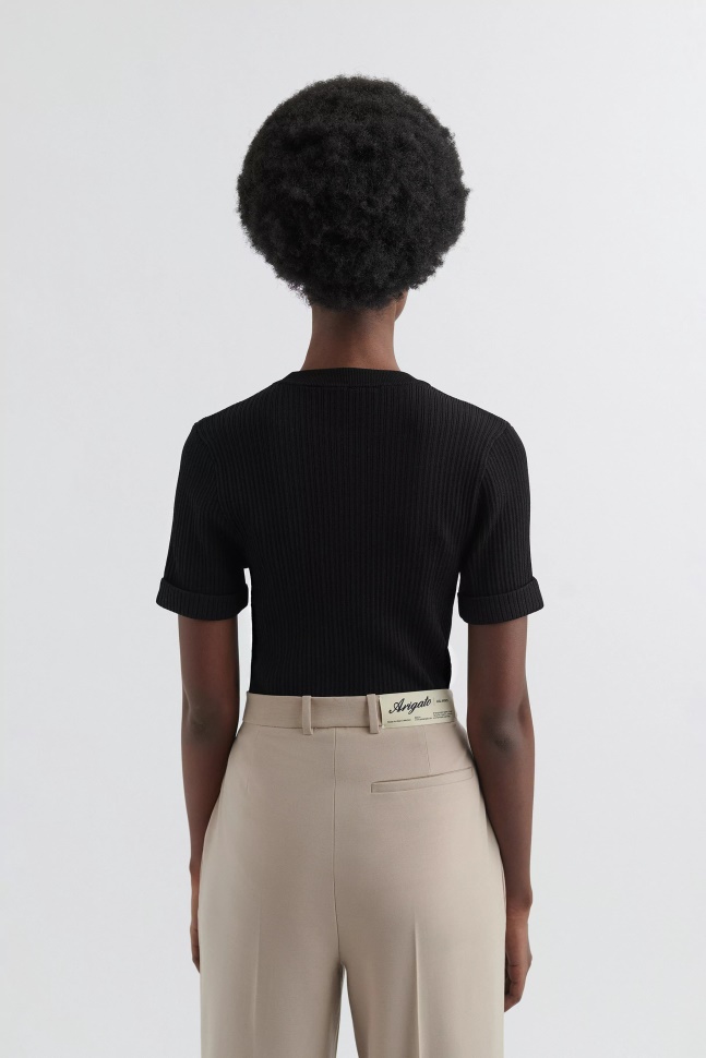 Honor Strik T-shirt Axel Arigato Sort