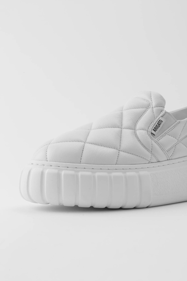 Haze Slip På Hvid Axel Arigato