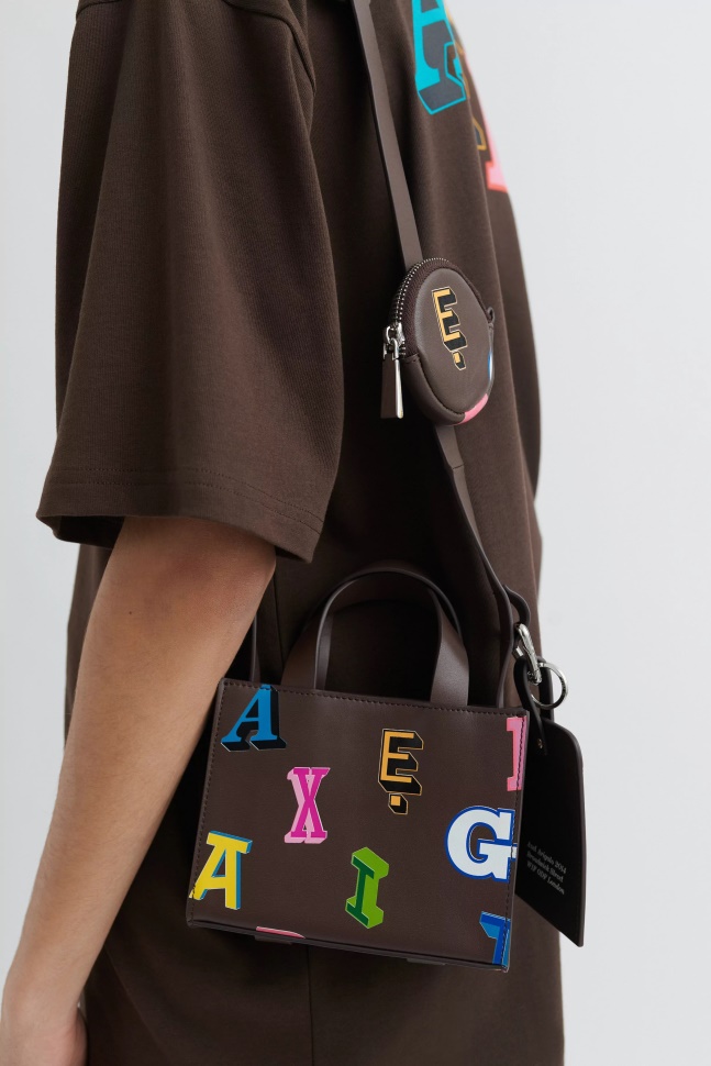 Egenskab Monogram Læder Taske Mørkebrun Axel Arigato