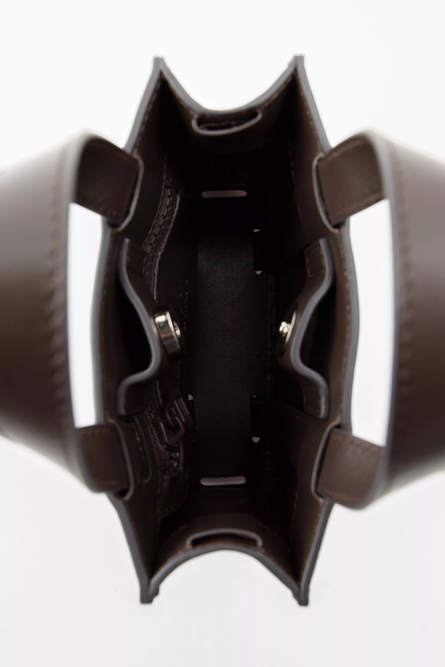 Egenskab Monogram Læder Taske Mørkebrun Axel Arigato