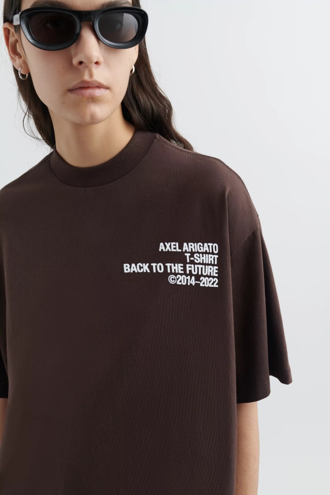 æra T-shirt Axel Arigato Mørkebrun