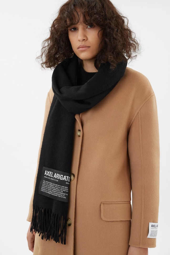 Logo B Bel Tørklæde Sort Axel Arigato