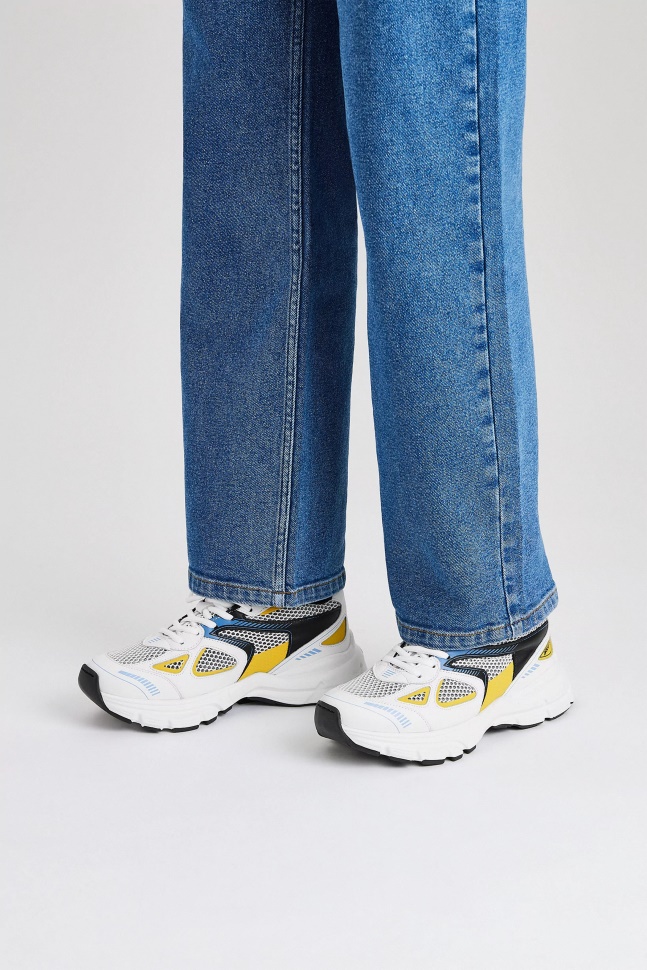 Maratonløber Hvid Axel Arigato